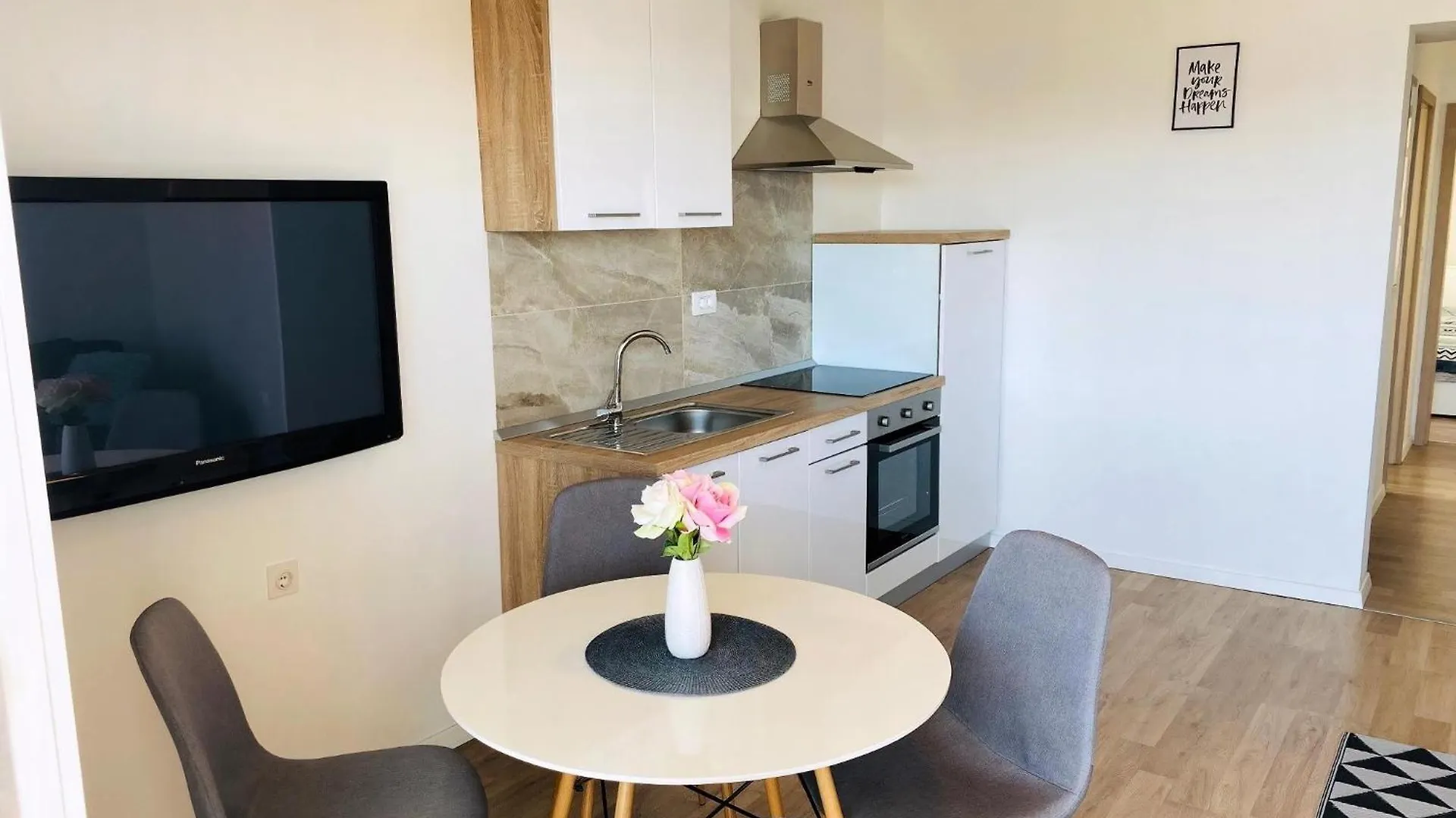 Apartment Geschmackvolle Ferienwohnung Mit Grill Und Balkon Dramalj