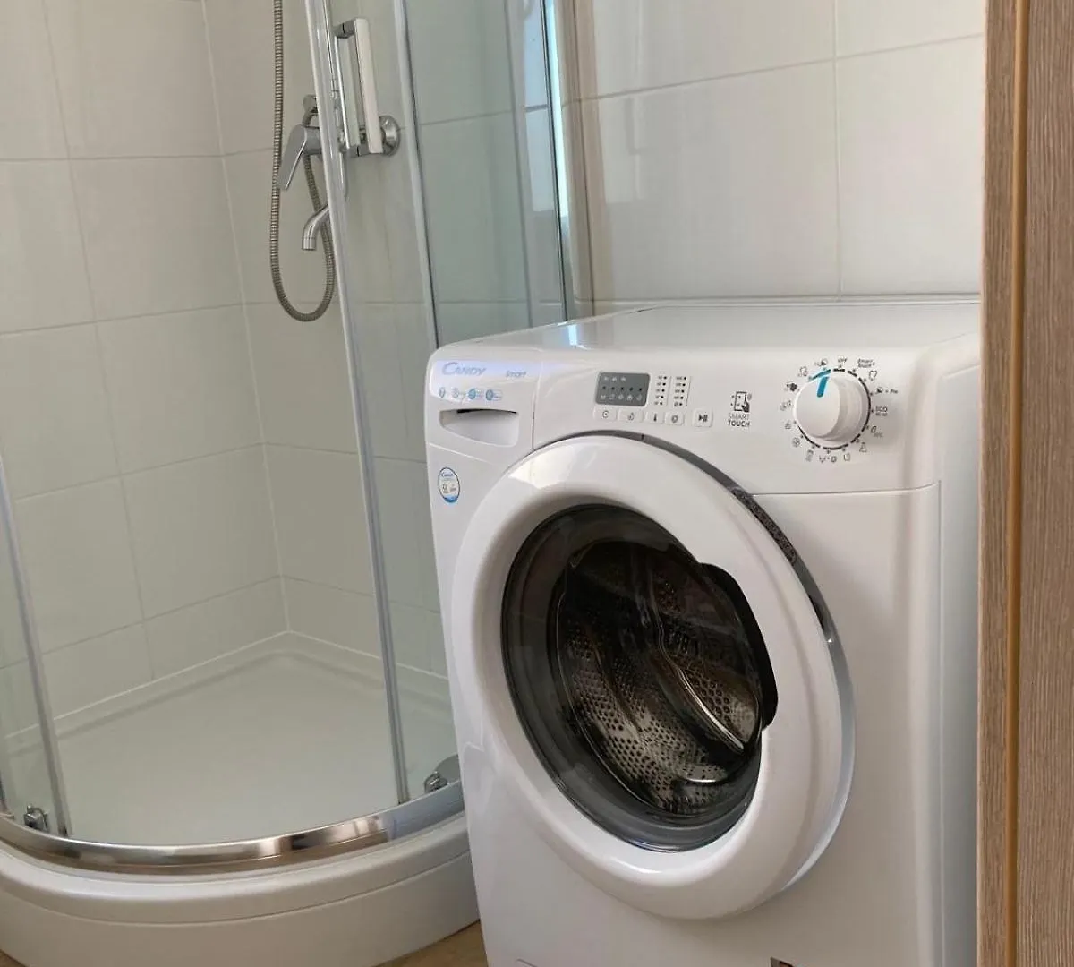 Geschmackvolle Ferienwohnung Mit Grill Und Balkon Dramalj 0*,  Croatia