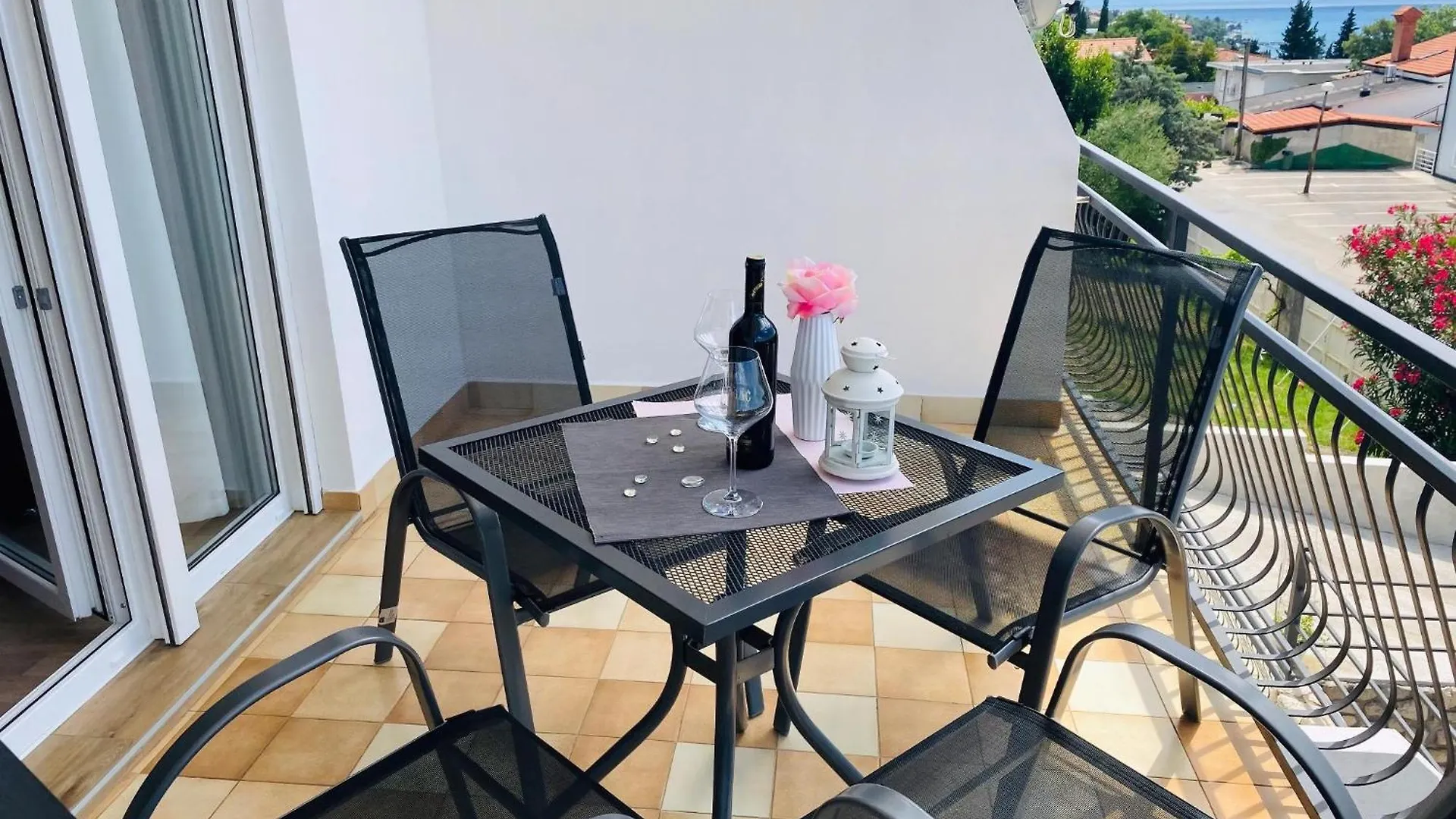 Geschmackvolle Ferienwohnung Mit Grill Und Balkon Dramalj 0*,  Croatia