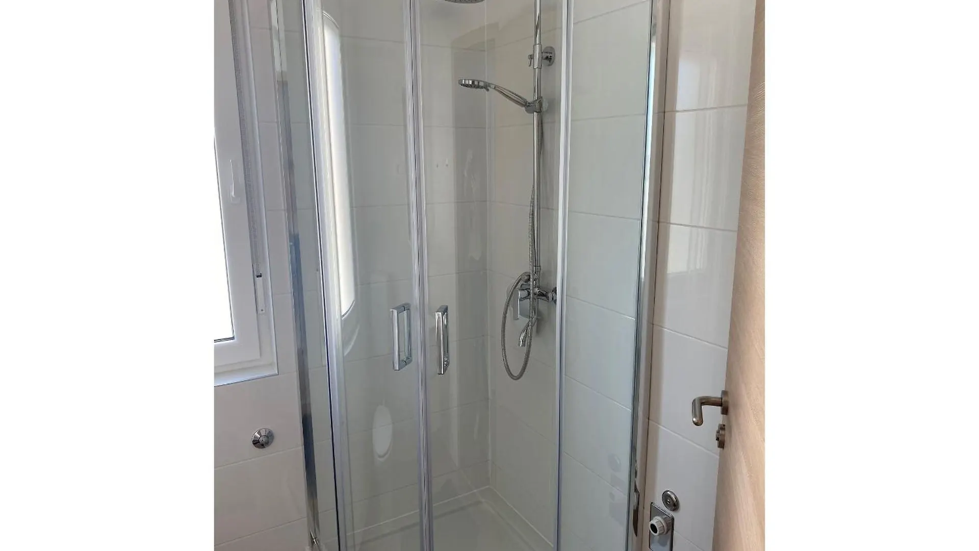 Geschmackvolle Ferienwohnung Mit Grill Und Balkon Dramalj Apartment